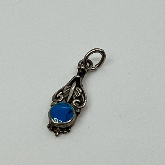 Vtg 925 Sterling Silver Southwestern Turquoise Floral Charm / Pendant - Picture 2 of 7